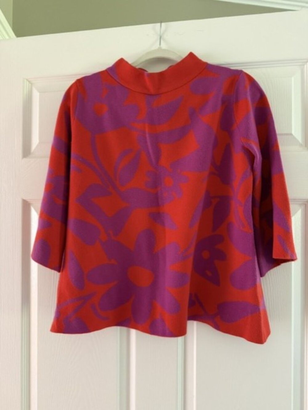 Fate Brand Sweater Size Small